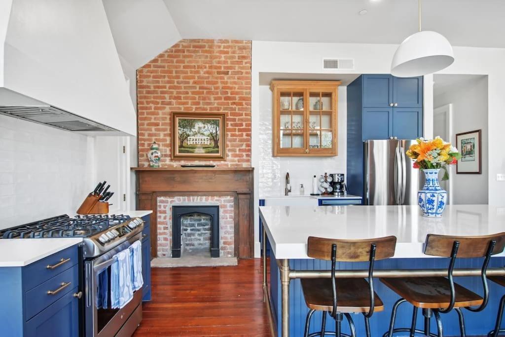 Fab 1838 Garden District 5Br With Parking And Balcony Apartment New Orleans Luaran gambar