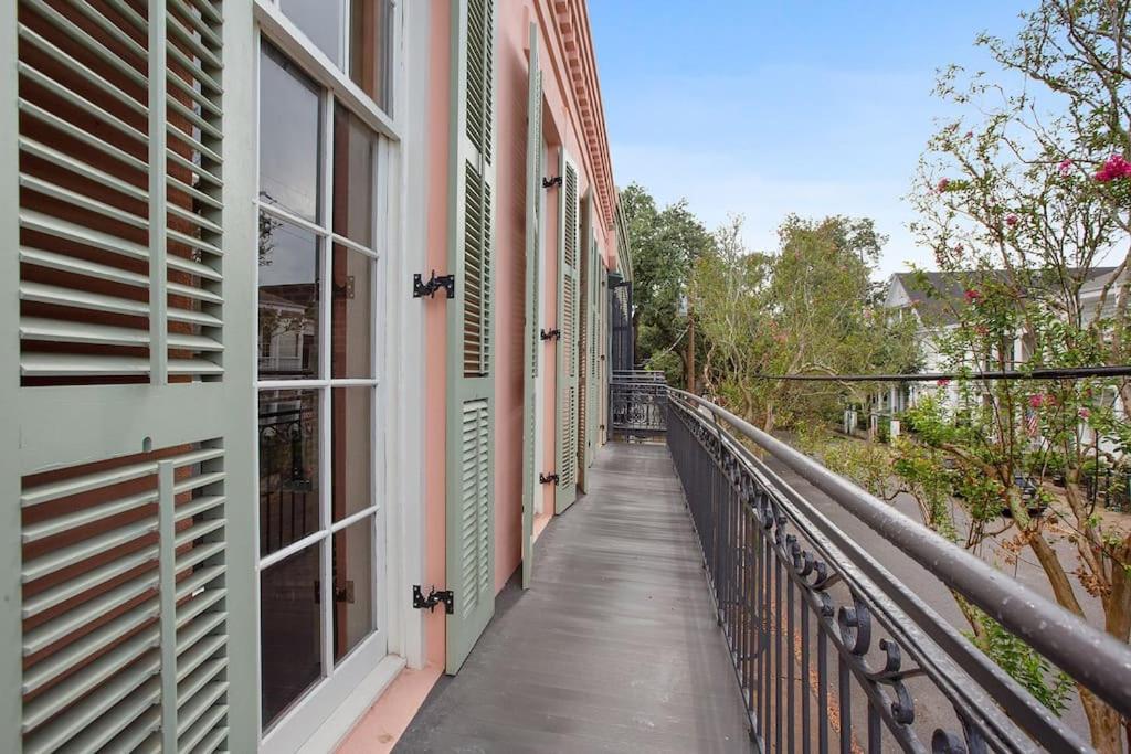 Fab 1838 Garden District 5Br With Parking And Balcony Apartment New Orleans Luaran gambar