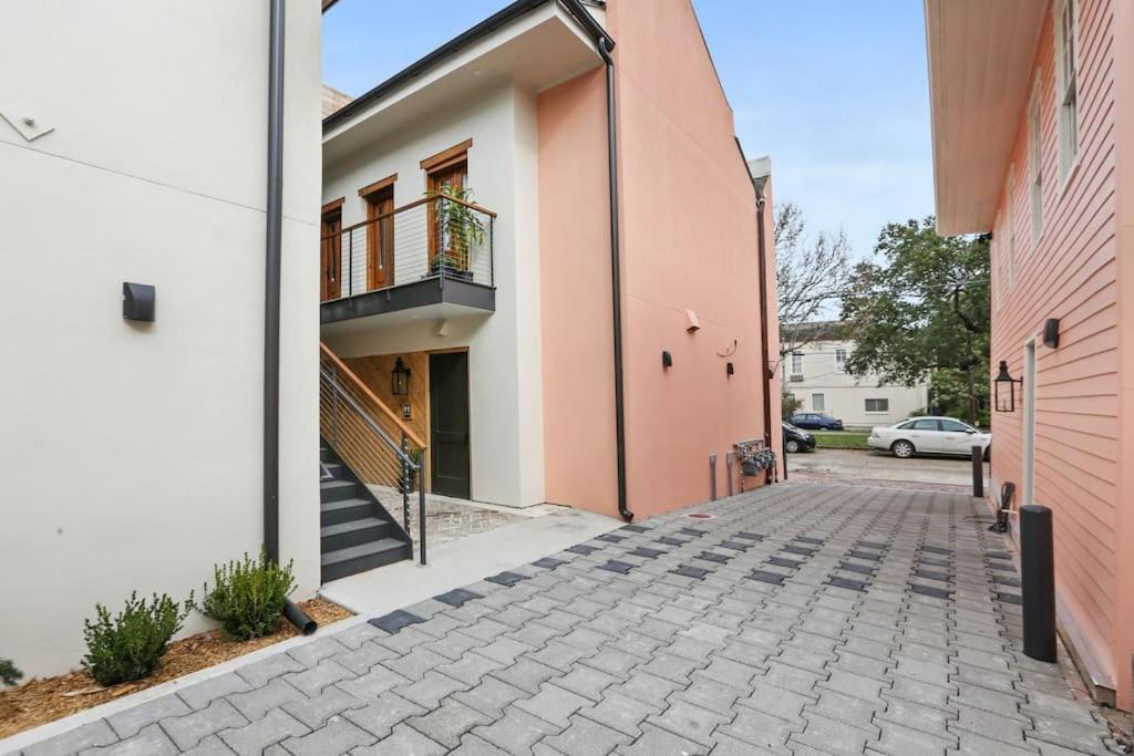 Fab 1838 Garden District 5Br With Parking And Balcony Apartment New Orleans Luaran gambar