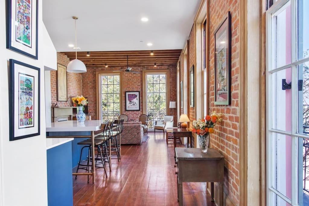 Fab 1838 Garden District 5Br With Parking And Balcony Apartment New Orleans Luaran gambar