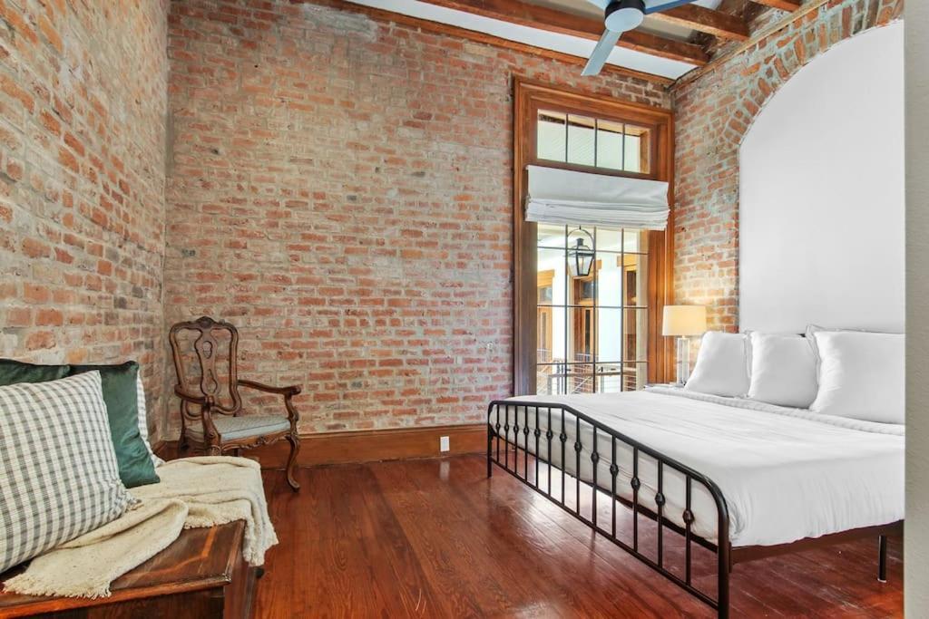 Fab 1838 Garden District 5Br With Parking And Balcony Apartment New Orleans Luaran gambar
