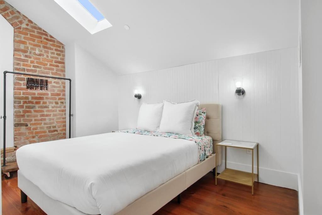 Fab 1838 Garden District 5Br With Parking And Balcony Apartment New Orleans Luaran gambar